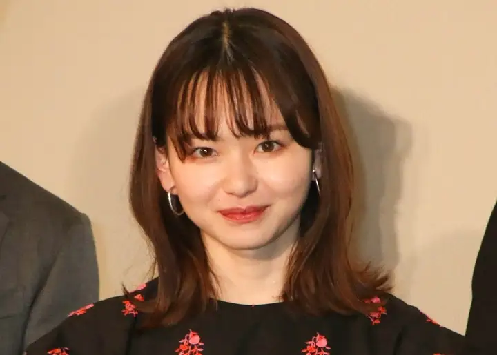 山田杏奈